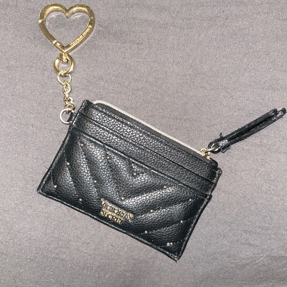 Victoria’s Secret cardholder ✨